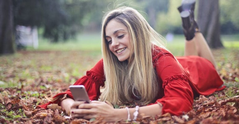 smile girl on the wild